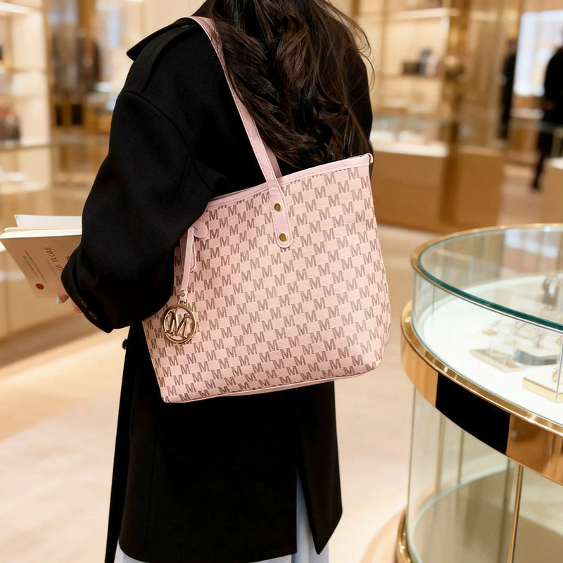 Fashion M Letter Print  Tote Bag PU Letter Pendant Large Capacity Handbag Water Resistant Shoulder Bag for Commuting Shopping