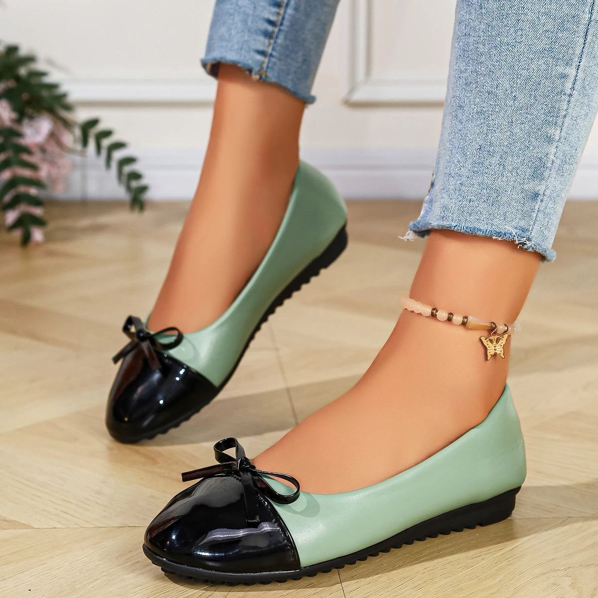 Women's Flat Shoes Comfort Non-slip Ladies Loafers Leather Flats Elegant Bowknot Women's Single Shoes